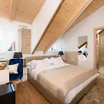 Agava Lux Rooms&pool Guest house