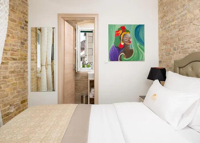 Guest house Agava Lux Rooms&pool Split